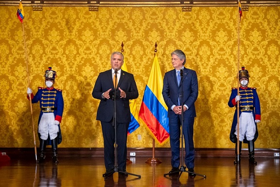 Colombia y Ecuador acuerdan reabrir su frontera a partir del 1° de diciembre