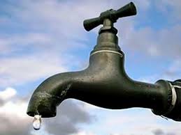 Emdupar sociabiliza decreto para familias que superen el tope en el consumo de agua