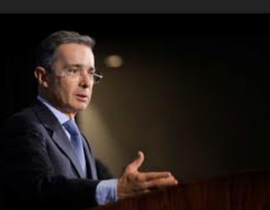 Corte Suprema de Justicia remite a la Fiscalía General el proceso del exsenador y expresidente, Álvaro Uribe