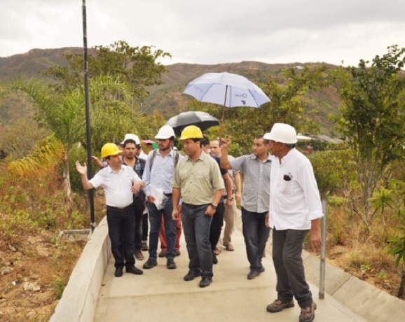 Gobernador del Cesar hace seguimiento a obras en Rio de Oro