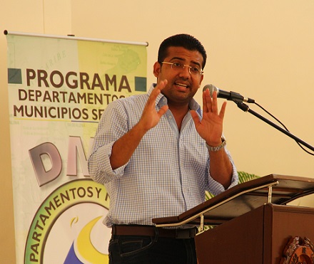 Viceministro de Agua y alcalde de Valledupar presiden conversatorio