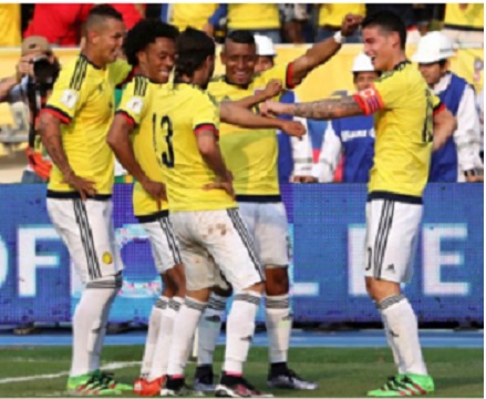 Colombia le quita el invicto a Ecuador 3 a 1 en Barranquilla y mejora en las posiciones