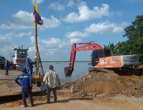 Con maquinaria del Departamento, Gobernación y autoridades reforzarán terraplén en la zona del Ferry en Salamina