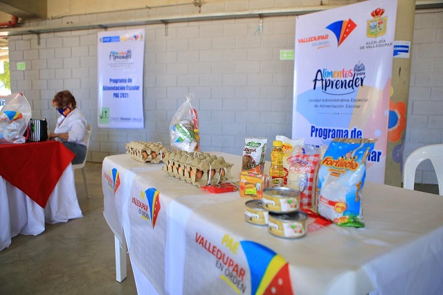 Alcaldía de Valledupar entrega paquetes con la alimentación alimentación escolar