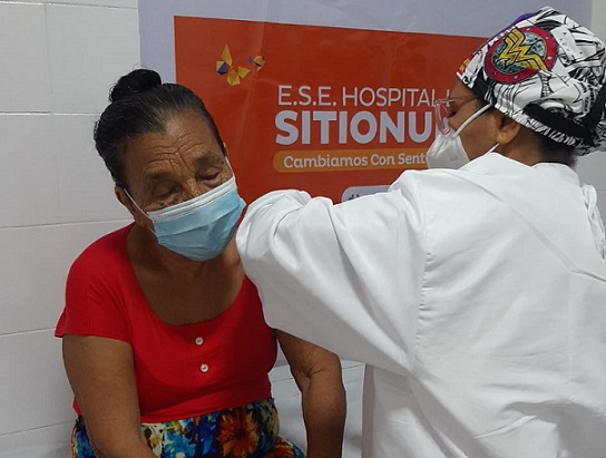 Gobierno del Cambio ha vacunado contra el Covid-19 a 266 personas mayores de 80 años en municipios del Magdalena