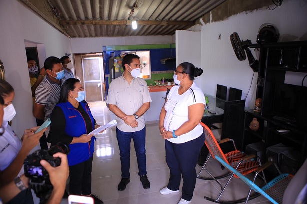 Alcalde Mello Castro y Fonvisocial entregan mejoramientos de vivienda en El Páramo en Valledupar