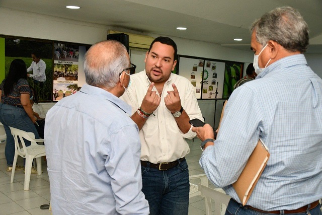 Representante Juan Manuel Daza, se reunió con productores agropecuarios del Cesar