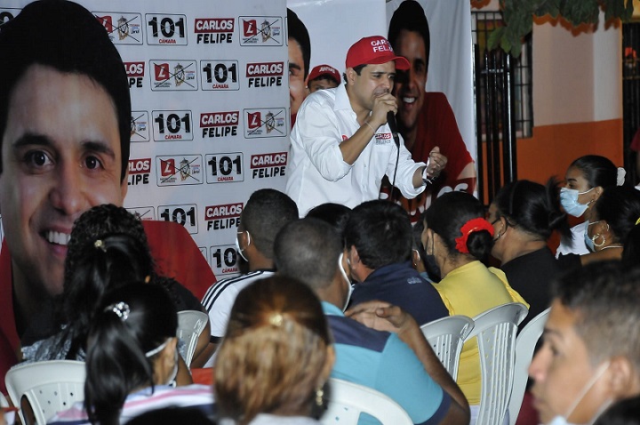 Carlos Felipe Quintero, candidato a la Cámara de Representantes recibió el apoyo de más de 300 líderes de Valledupar