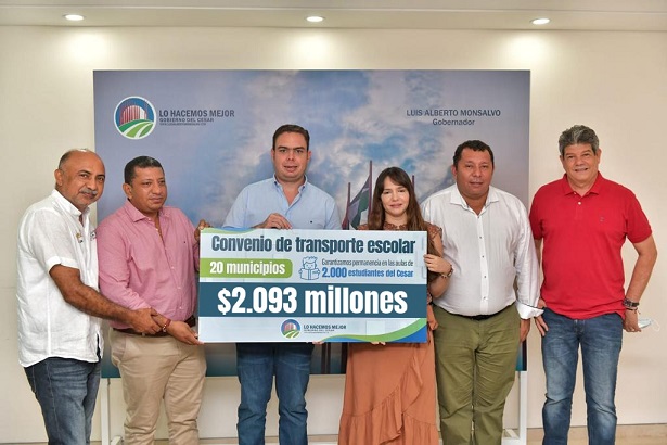 Gobernación del Cesar firma convenio de transporte para 20 municipios y beneficia a 2.000 estudiantes