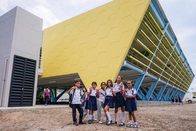 Gobierno del Cesar inauguró otro aulario educativo para beneficiar a cerca de 500 estudiantes en Becerril