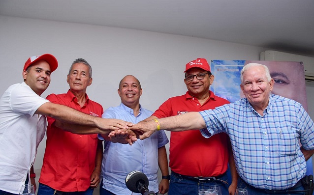 Concejales del Partido Liberal se adhirieron a la campaña de ‘El Alcalde de Todos’: Ernesto Orozco